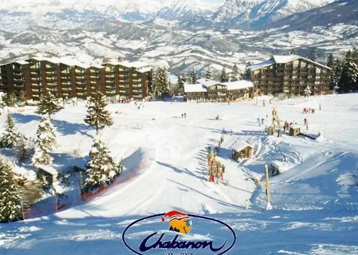 Dans Station De Aux Pieds Des Pistes Selonnet