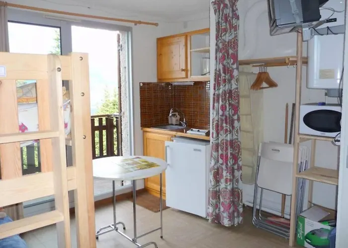 Dans Station De Aux Pieds Des Pistes Selonnet